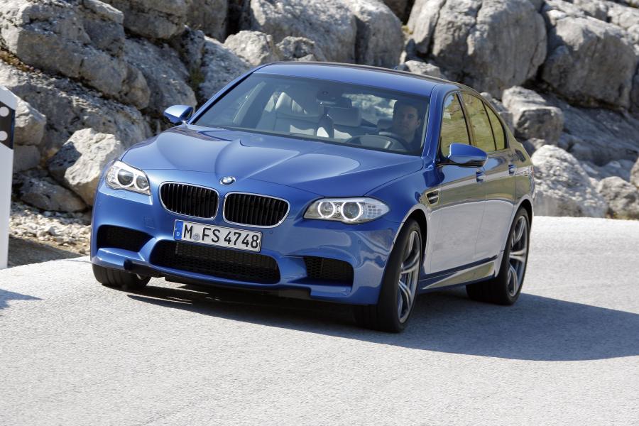  BMW M5 2011 года  (фото 247 из 344)
